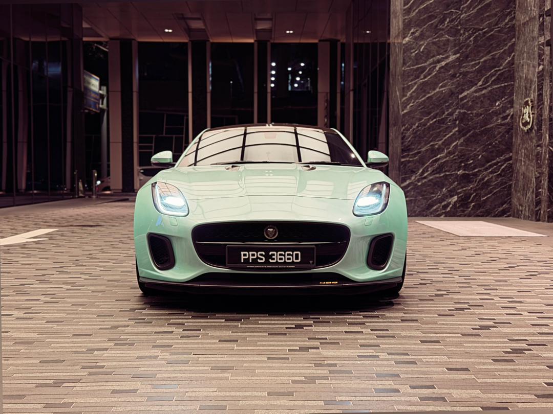 Jaguar F-Type 400 2