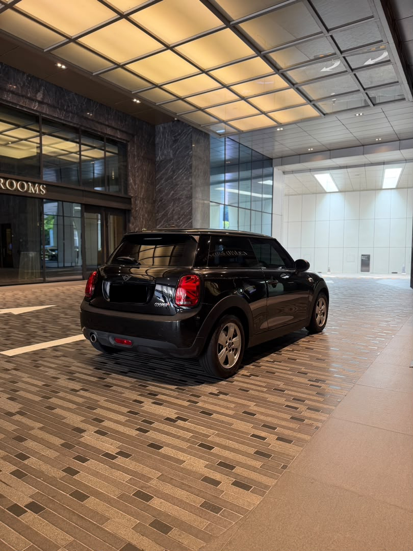 Mini Cooper Classic 4