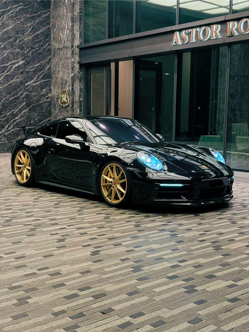 Porsche 911 Carrera S 2023