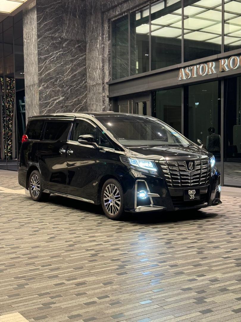 Toyota Alphard 2023